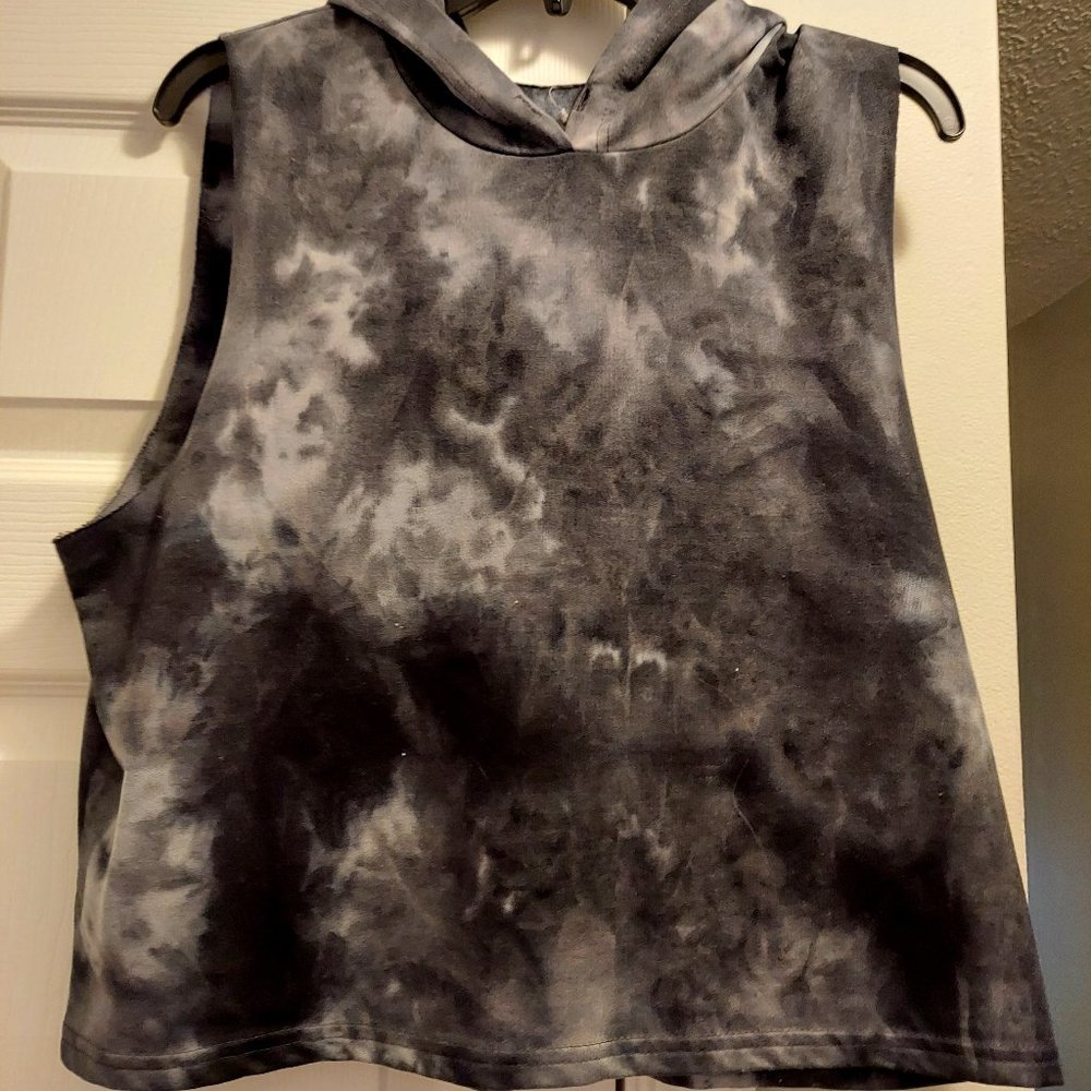 Crop tee hoodie